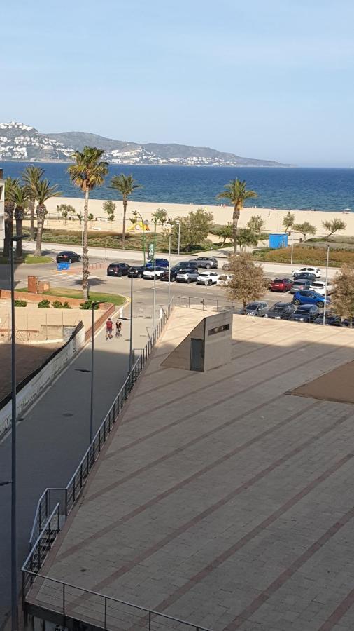 Les Vagues Au Balcon Διαμέρισμα Empuriabrava Εξωτερικό φωτογραφία